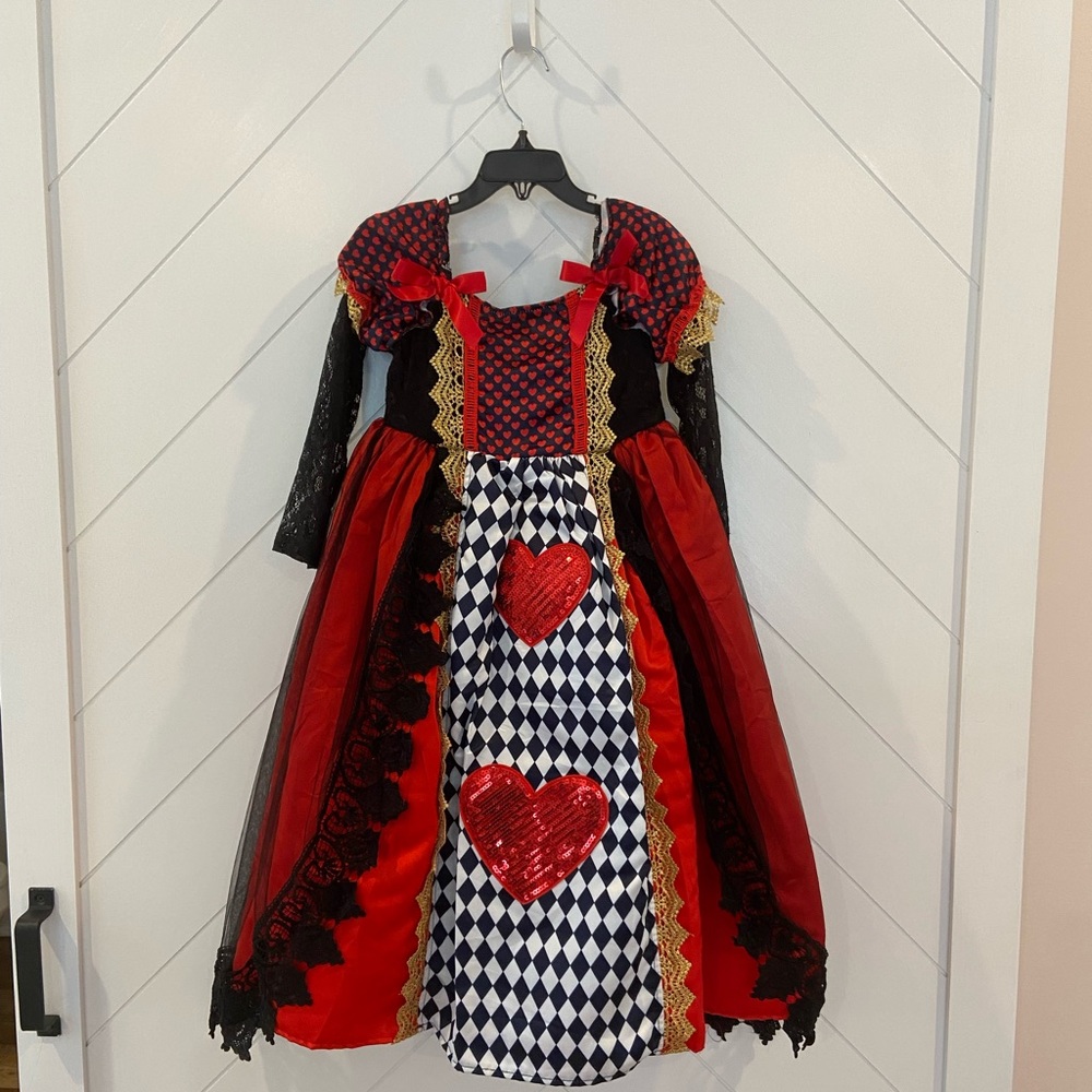 Queen of Hearts Dress and Crown Size 5 NWT